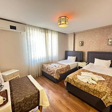 Buhara Family Hotel 3*