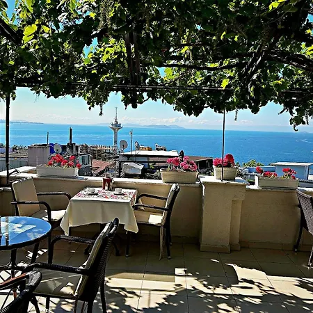 Buhara Family Hotel