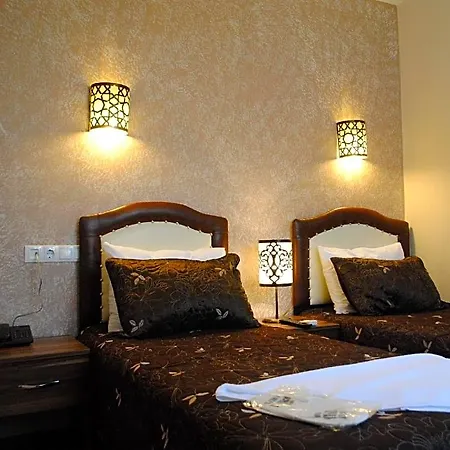 Hotel Buhara Family 3*