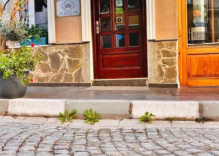 Buhara Family Стамбул