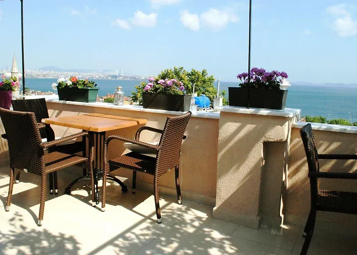 Buhara Family Отель Стамбул